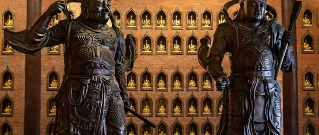 Chinesische Kaiser, Geschichte, Dynastien und Vermächtnis